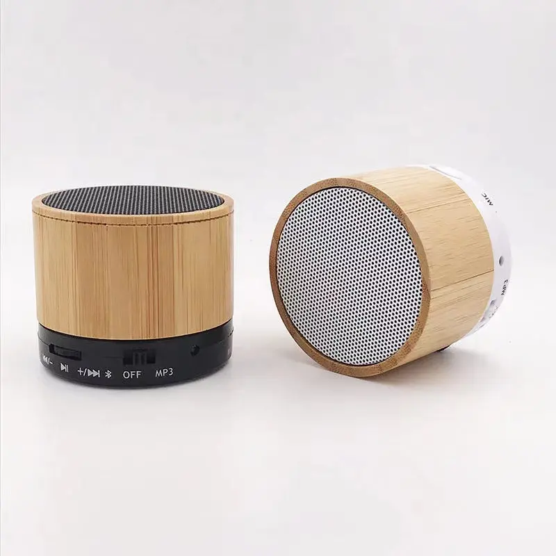Bluetoothi ​​juhtmeta kõlar Puidust helikõlar